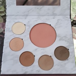 Fitglow Beauty *Day* Palette